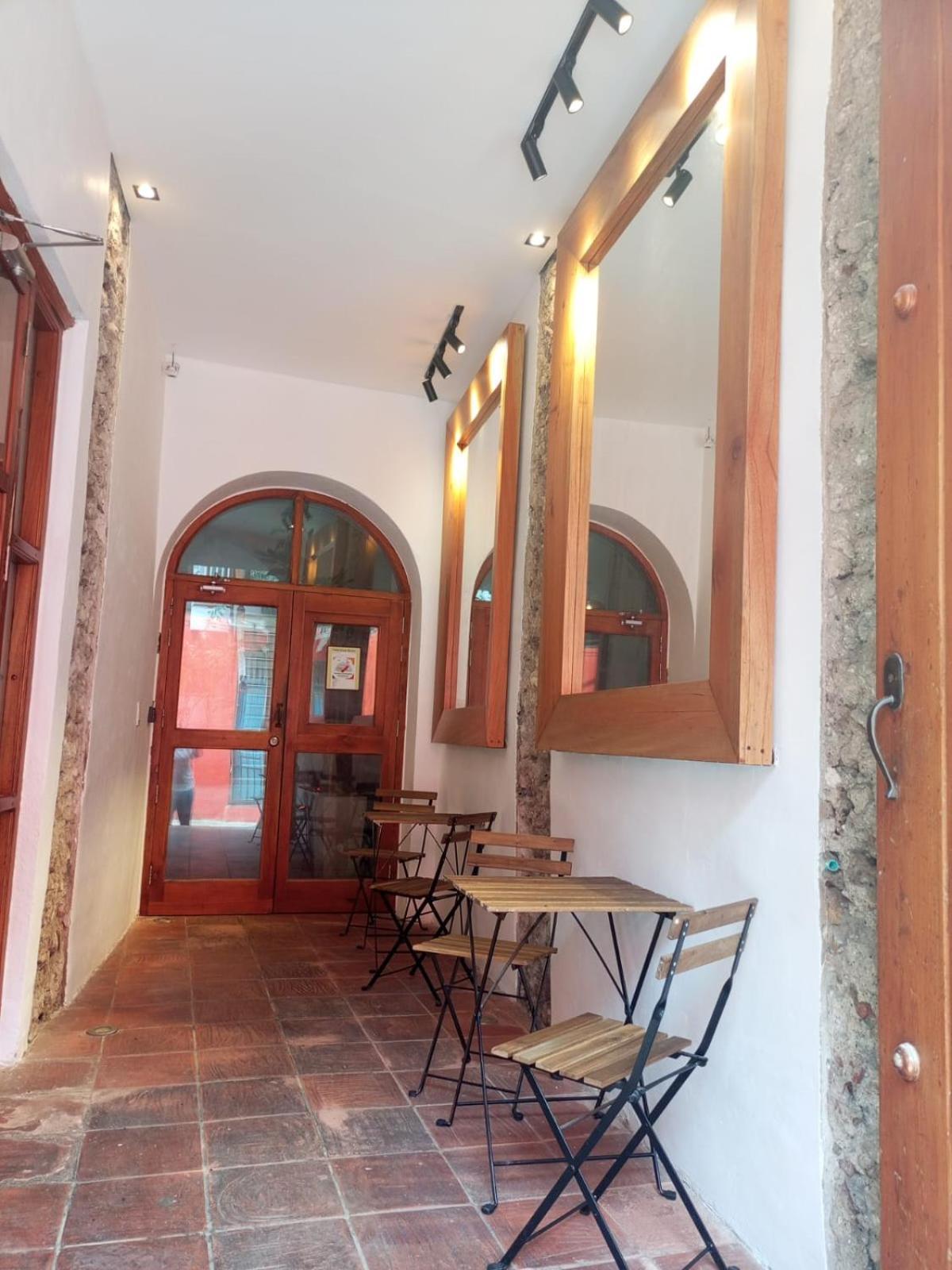 Casa Ebano 967 Hotel